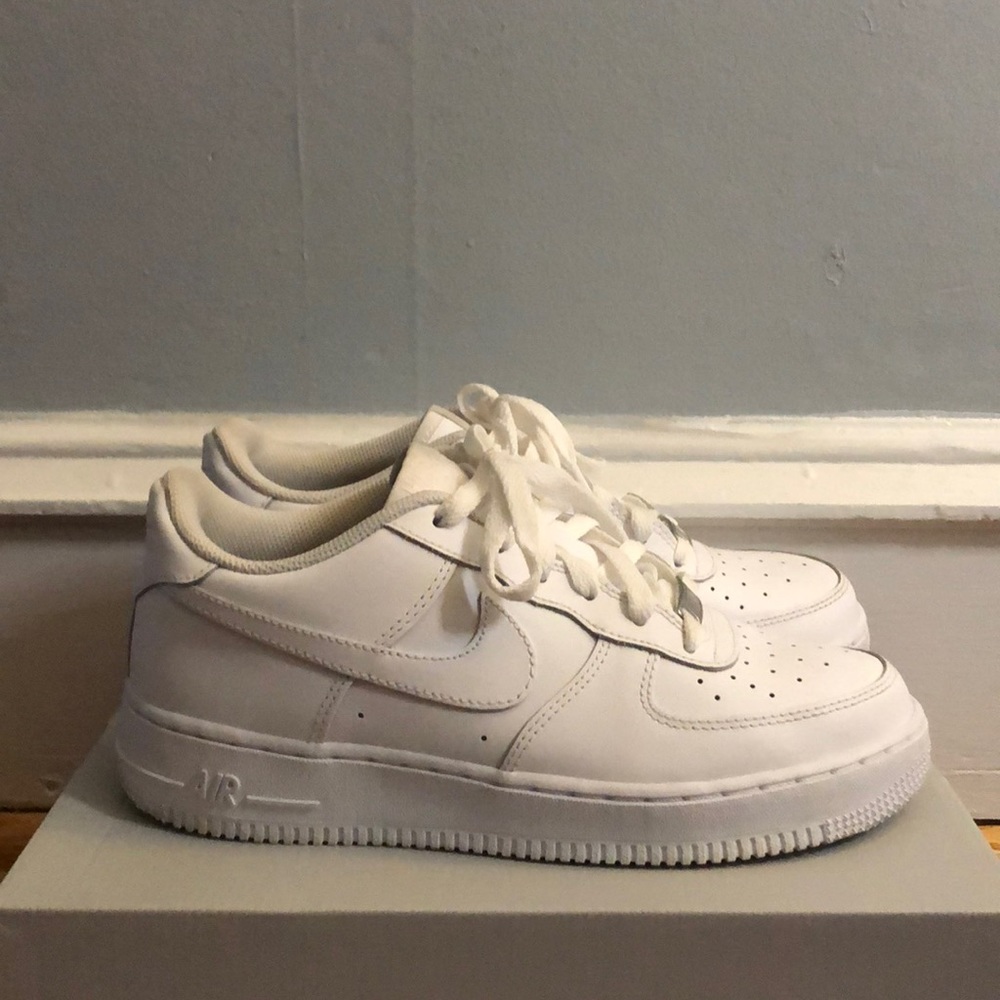 Air Force 1 (white)
